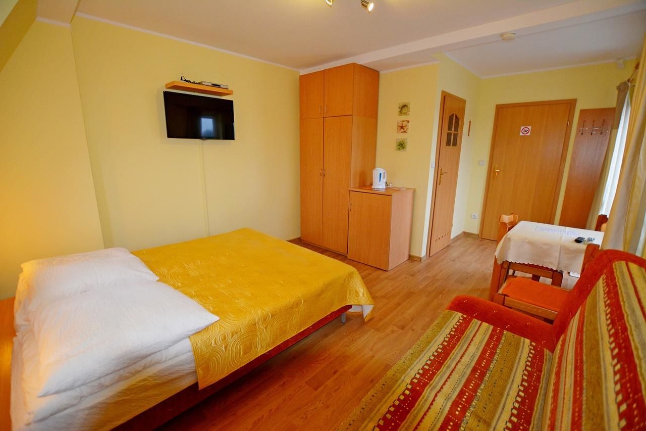 Проживание в семье Villa Antoja Гжибово